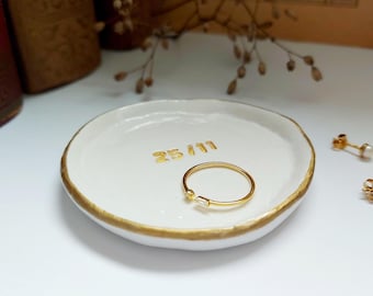 Ringschälchen Ringschälchen graviert Ringschälchen Ringschälchen Ringschälchen Ringschälchen Ringschälchen Ringschale graviert graviert graviert graviert