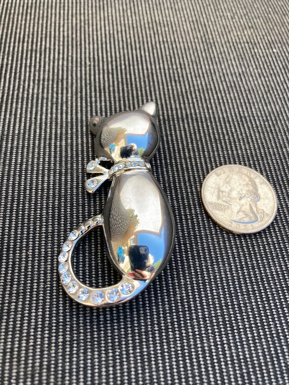 Stainless steel cat silouette pin - image 3