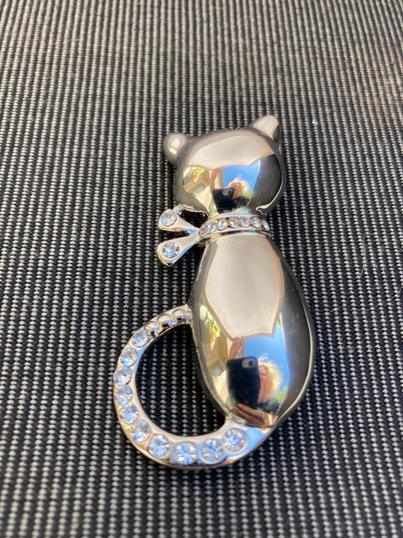 Stainless steel cat silouette pin - image 7
