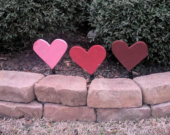 Handpainted Wooden Heart Decorations - Set of 3 All-Weather Yard Art