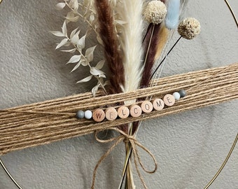 Krans met gedroogde bloemen op maat: boho boerderij muurdecoratie