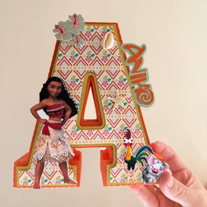 Moana 3D Buchstaben Zeichen: Handgemachtes Party Herzstück Bild 1