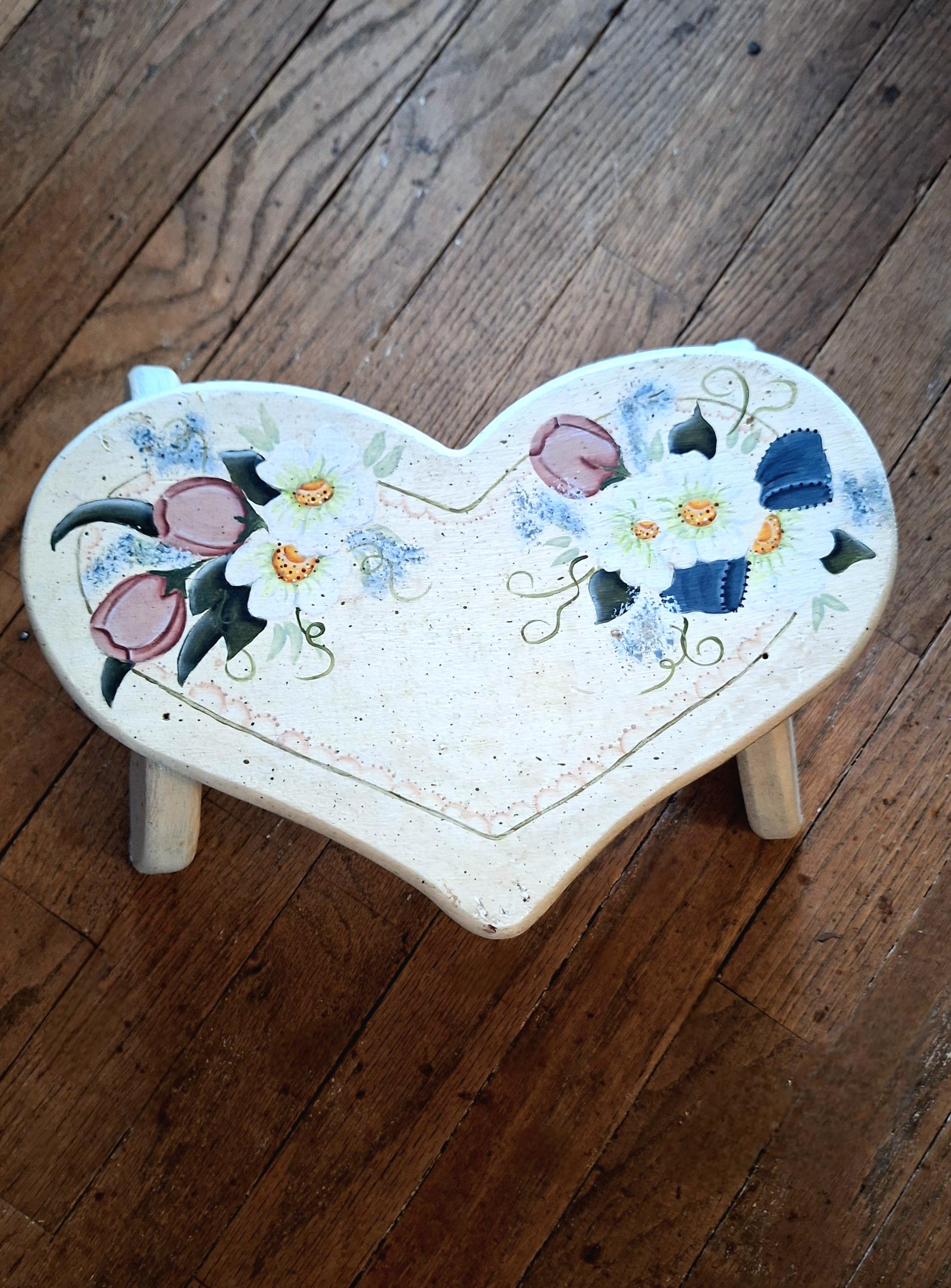 Folk Art Heart Stool: Hand-Painted Daisies, Speckled White Wood
