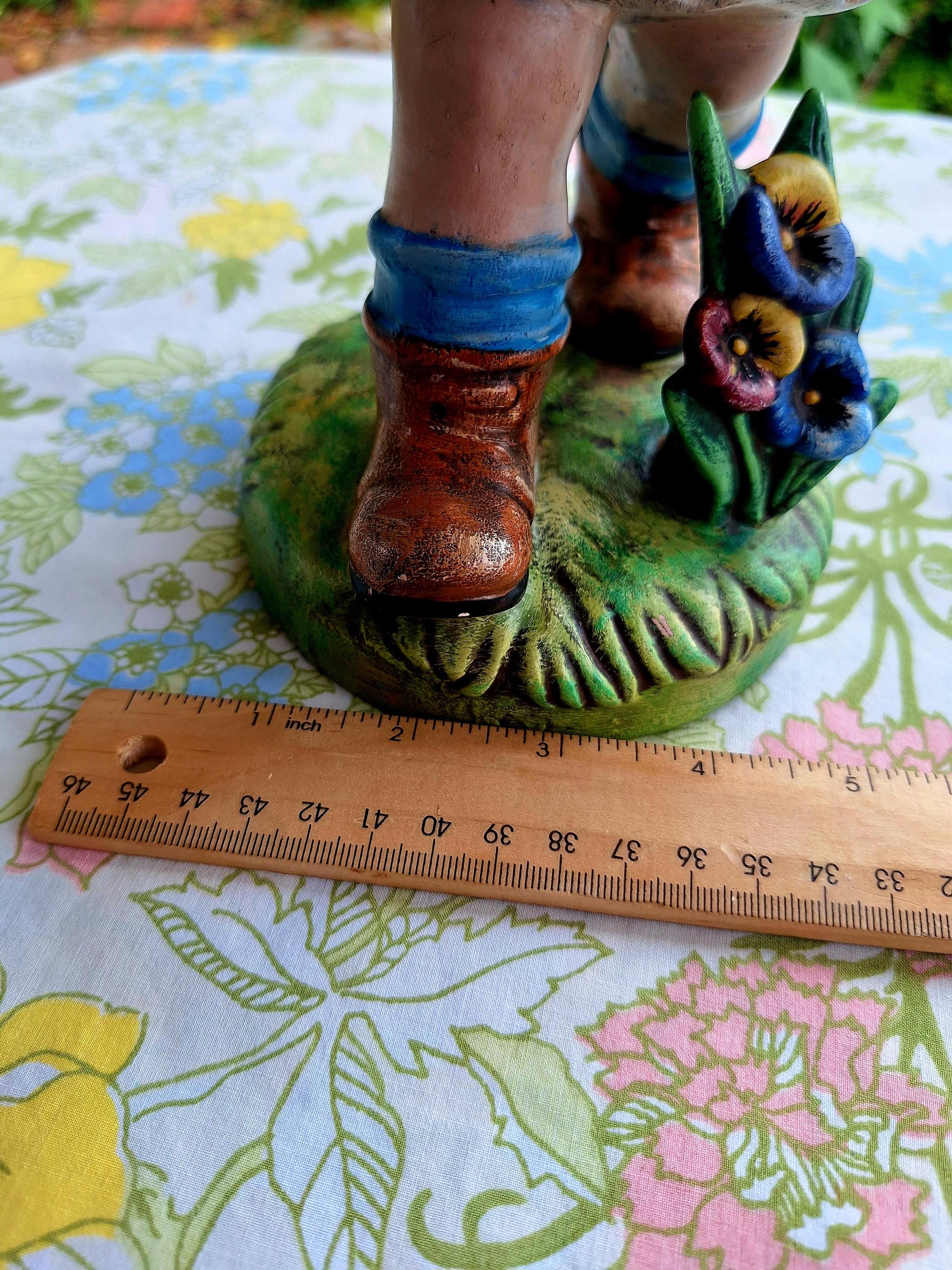 ヴィンテージ手描きフィギュア：リンゴを持った新学期の女の子 - Etsy 日本