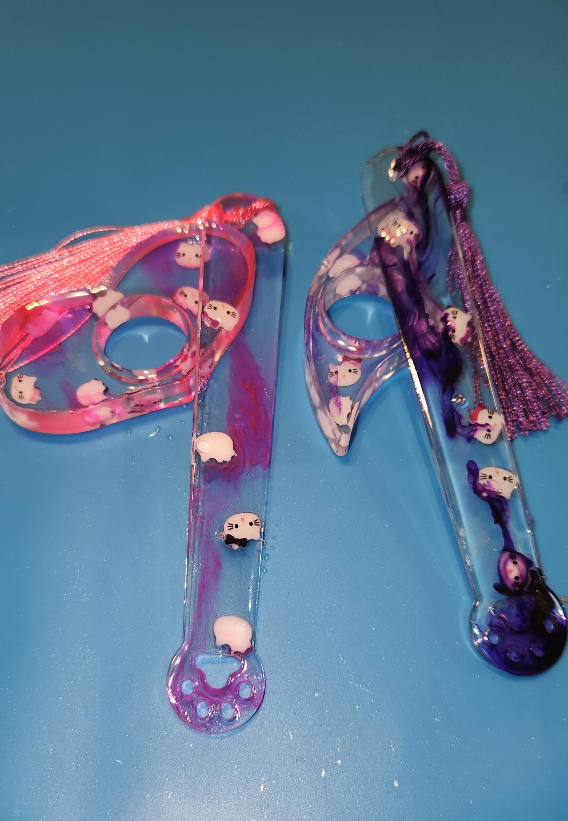 Bookmark and Thumb Holder Sets Kawaii and Colors/Patterns