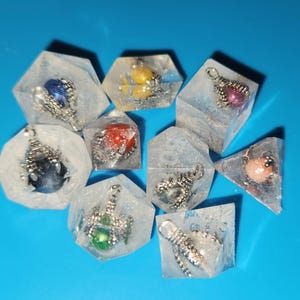 Dungeons and Dragons 9 pc Dice Set
