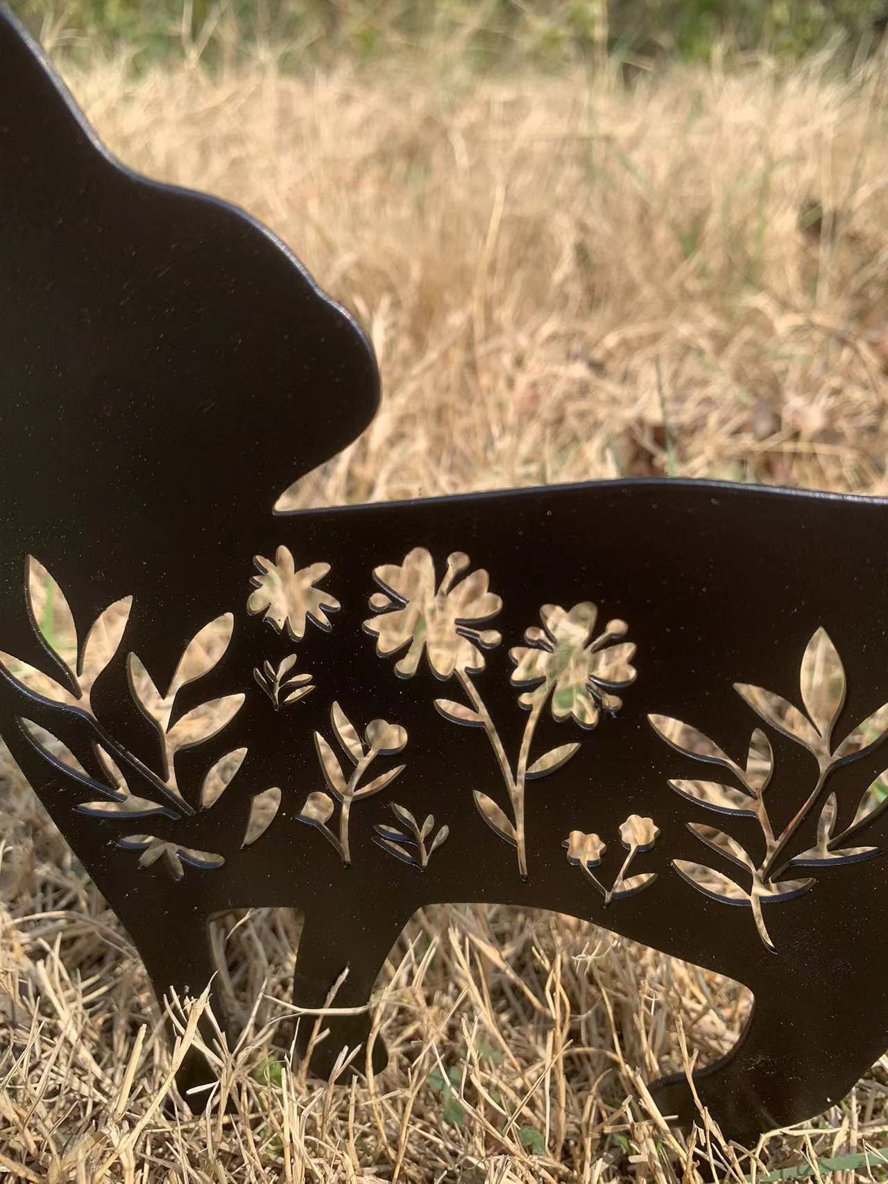 Metal Cat Garden Stake Charming Yard Art for Spring, Perfect Gift for