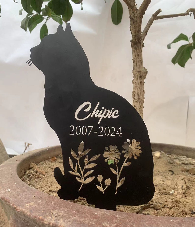 Custom Cat Memorial Garden Stake Personalized Metal Silhouette & Name