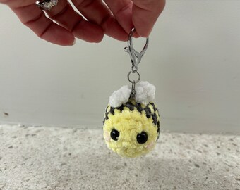 Porte-clés abeille au crochet