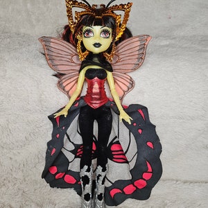 Monster High Dolls / Chose Your Own, wave 1 draculaura, vintage doll, collectible, Boo York, Abby bominable, ghouls rule, scaris jinafire image 2