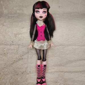 Monster High Dolls / Chose Your Own, wave 1 draculaura, vintage doll, collectible, Boo York, Abby bominable, ghouls rule, scaris jinafire image 6