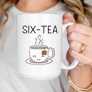 60th Birthday Mug – Funny Personalized Coffee Cup Gift for Friend or Grandma, Custom Happy 60th Present for Women Turning Sixty