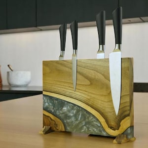 Magnetic Knife Block–Walnut&Epoxy Resin Knife Stand–Strong Neodymium Magnets,Handmade Gift, Countertop Knife Stand, Unique Kitchen Organizer