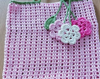 Handmade knitted shopper