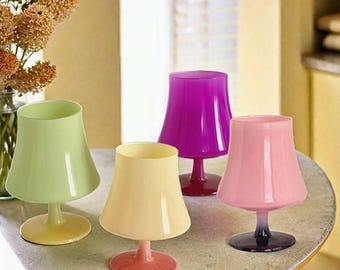 Färgglada vinglas: Vintage cocktailset, presenter till henne