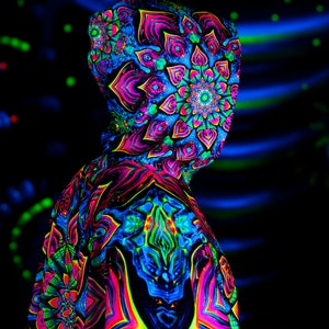 Vêtements chauds Magic PONCHO Mandala , cape réactive aux UV lumière noire, manteau fractal Trippy Psytrance, poncho fractal, poncho de festival image 8