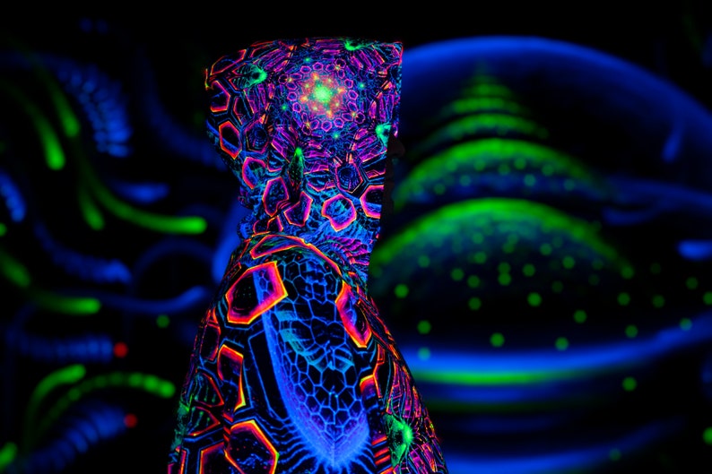 Magie PONCHO Rising Energy warme Festival Kleidung, Schwarzlicht UV-aktives Cape, Fraktal Trippy, Psytrance Mantel, Neon Mandala, Fraktal Poncho Bild 7
