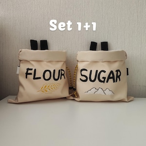 Set chalk bags for rock climbing and bouldering