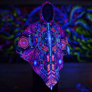 Magischer PONCHO Exo Moleculat Mind warme Festival Kleidung, Schwarzlicht UV-aktives Cape, Fraktal Trippy Mantel, Fraktal Poncho, Festival Poncho Bild 9