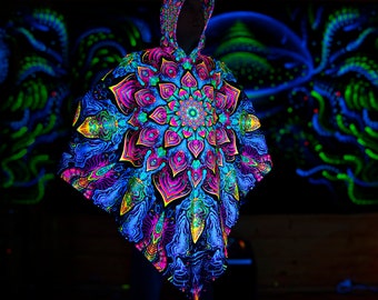 Magic PONCHO “Mandala” warm festival wear, Blacklight UV reactive cape, fractal Trippy Psytrance mantle, fractal poncho, festival poncho