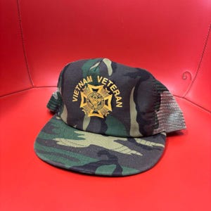 90&#39;s Vintage King Louie / Vietnam Veteran / Camo Mesh Cap / Snapback Mesh Cap