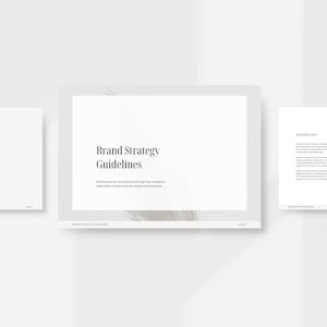 Może przedstawiać: Biała strona z tekstem "Brand Strategy Guidelines" i podtytułem "Buduj autentyczne połączenia poprzez sp&oacute;jne stosowanie wartości marki, pozycji i persony." Numer strony "PAGE 1" znajduje się w prawym dolnym rogu.