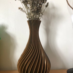 Vase 3D trois couleurs image 1