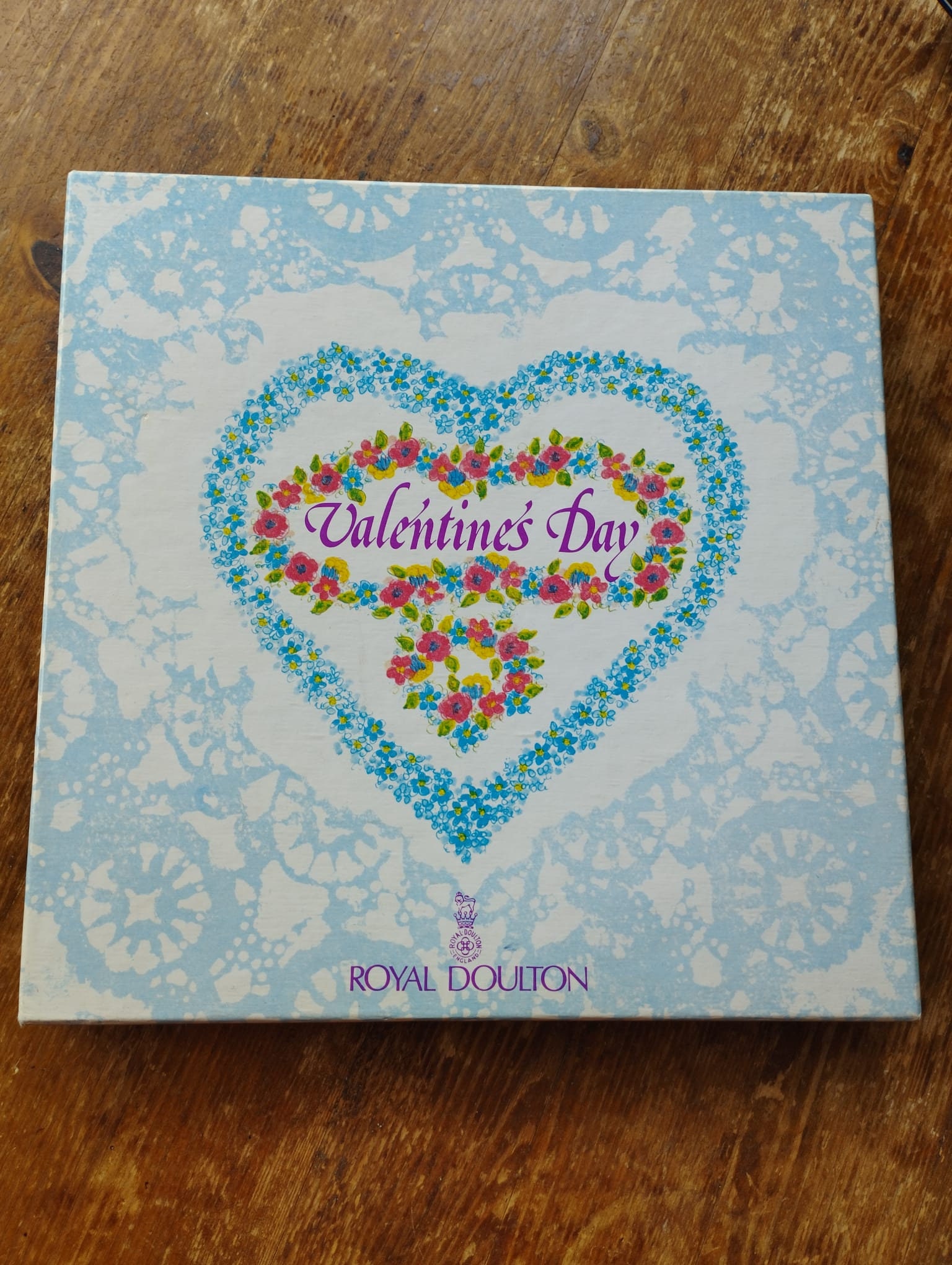 Royal Doulton Valentine's Day Plate 1980 Collectables in Original Box