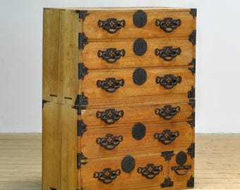 Japanese Tansu chest of drawers, circa 1870