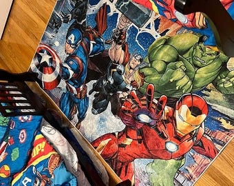 Alfombra de Thor, Capitán América, Ironman, Hulk, Pantera Negra y superhéroe