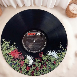 Floral Round Record Rug, Classic Music Song Record Rug,Flower Patterned Record Rug, Music Decor Rug, Music Fan Gift Rug,Nostalgic Record Rug