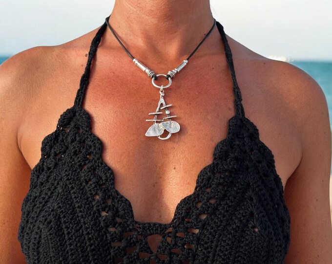 Handmade Silver Pendant Leather Choker: Boho Ethnic Necklace