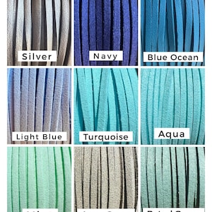 Puede incluir: Primer plano de nueve muestras de cord&oacute;n de ante en varios colores. Los colores incluyen plata, azul marino, azul oc&eacute;ano, azul claro, turquesa, aguamarina, menta, verde militar y verde petr&oacute;leo. El texto en la parte inferior dice: "Los colores pueden variar ligeramente debido a la iluminaci&oacute;n."