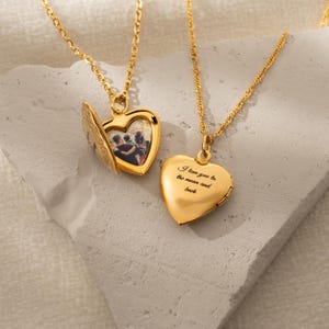 Heart Locket Necklace, Locket Necklace with Photo, Engraved Heart Locket Necklace, Vintage Locket Necklace, Photo Locket, Valentine Day Gift