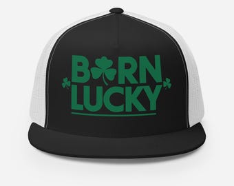 Gorra de camionero con visera plana para el día de San Patricio / Born Lucky / Gorra de malla irlandesa divertida para pub
