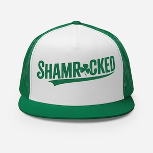 St. Patrick&#39;s Day Flat Bill truckerpet | Geklaver | Grappige Ierse snapback-pet met mesh