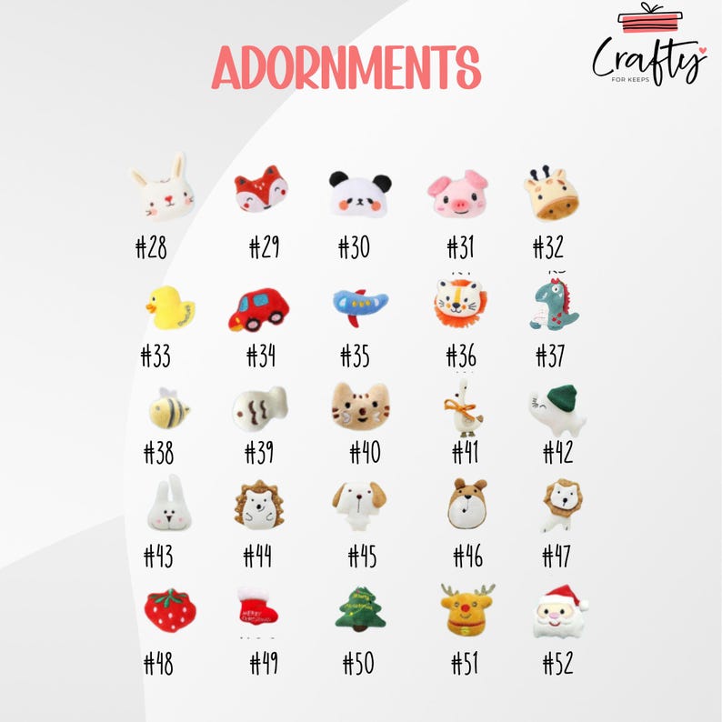 Puede incluir: Una colecci&oacute;n de adornos decorativos coloridos en varias formas de animales y objetos, incluyendo un conejo, un zorro, un panda, un cerdo, una jirafa, un pato, un coche, un avi&oacute;n, un le&oacute;n, un dinosaurio, una abeja, un pez, un gato y m&aacute;s. Cada adorno est&aacute; numerado.