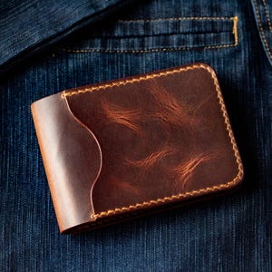 Minimalistische Leder Geldbörse | Schlanke Geldbörse aus pflanzlich gegerbtem Leder | Braune Brieftasche Kartenhalter | Kompaktes Leder Portemonnaie