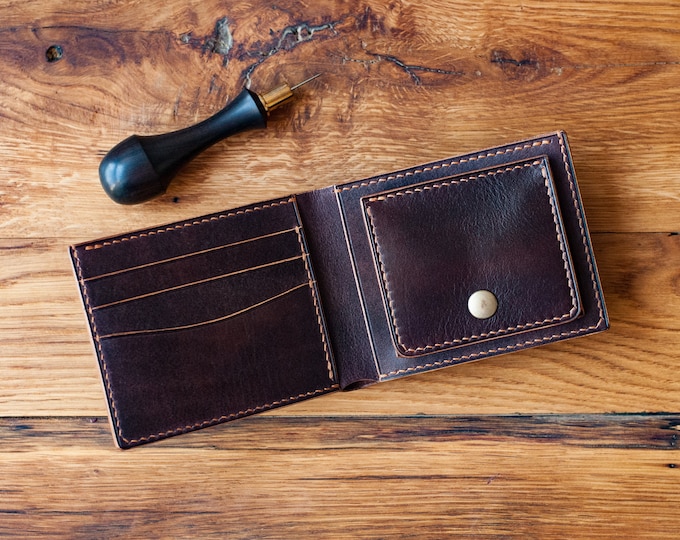 Leather Bifold Wallet with Wide Opening Coin Pocket