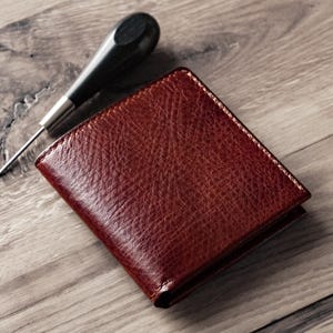 Cartera minimalista de cuero / Cartera delgada de cuero de grano completo con tarjetero / Cartera compacta de cuero marrón curtido vegetal