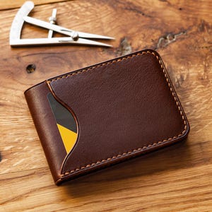 Cartera minimalista de cuero / Cartera compacta de cuero curtido vegetal / Elegante tarjetero marrón / Cartera fina de cuero de grano completo