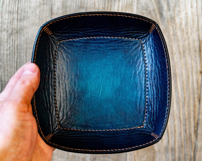 Handcrafted Full Grain Leather Valet Tray: Veg Tan Desk Organizer