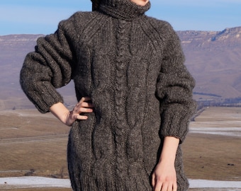 HANDSPUN - Jersey de cuello alto unisex de gran tamaño - Suéter de lana de granja de cable, Pescador tejido a mano, Jersey de lana orgánica gruesa, Jersey gris, Tamaño PERSONALIZADO