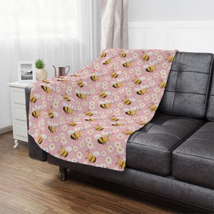 Bees and Blooms Microfiber Blanket, Bee Blanket, Daisy Theme Blanket, Bumble Bee Decor, Daisy Room Decor