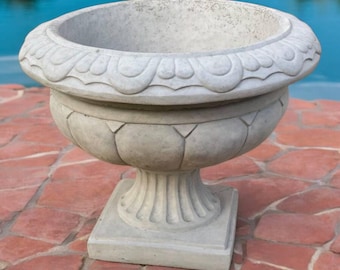 Ribbed urn massive figure Radiance water bowl sculpture Flowers planter figurine Concrete water pot Made in USA