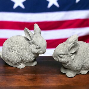 Two Rabbits Figure Concrete Pair of Rabbits Figurine Couple Bunnies ...