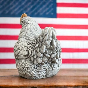 Detailed Hen Chicken Statue Large Farm Chicken Sculpture Backyard Stone ...