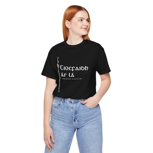 Tiocfaidh Ar La Ogham irländsk T-tröja, Celtic Heritage Tee