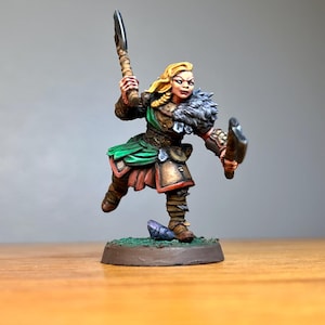 Painted Miniature Northman Viking Fighter Huskarl, Painted Dungeons and Dragons Miniature Pathfinder Miniature, Painted DND, Artisan Guild