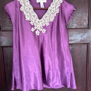 top camisola vintage de etiqueta rosa Oscar de la Renta